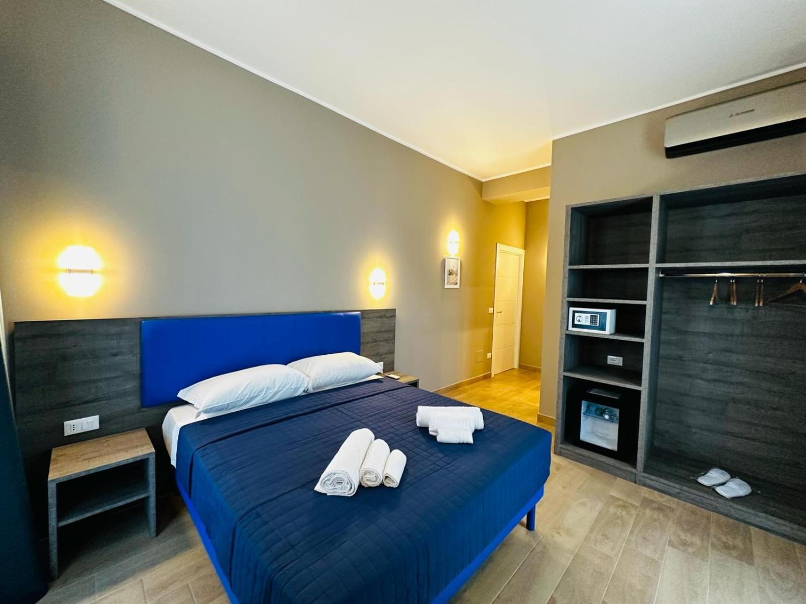 Sunset Guest House 레조디칼라브리아 외부 사진