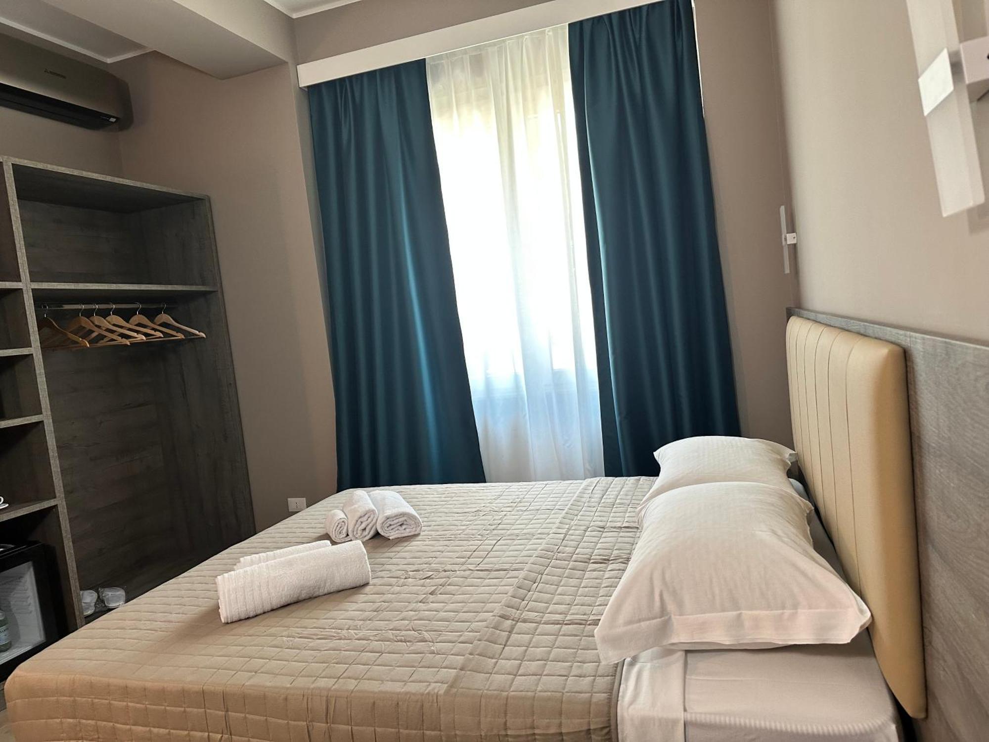 Sunset Guest House 레조디칼라브리아 외부 사진